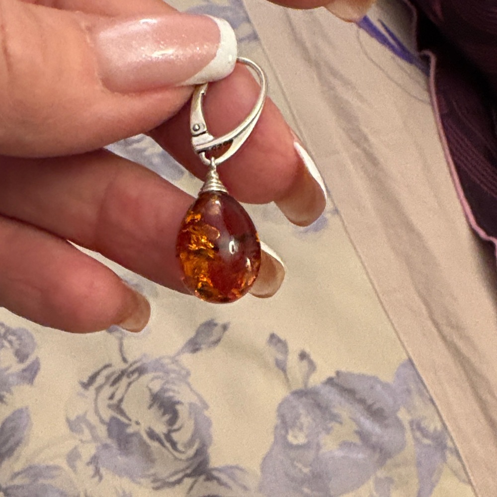 Amber and Silver Necklace and Earring Set - Picture 4 of 13